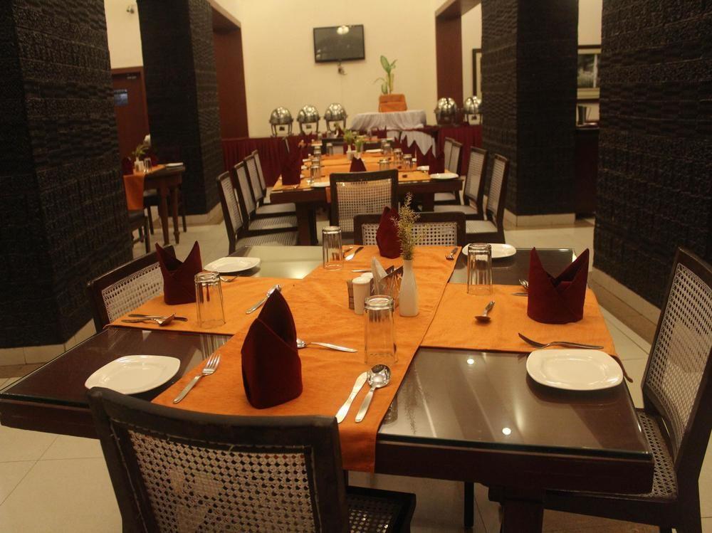 Chanakya Bnr Hotel 란치 외부 사진