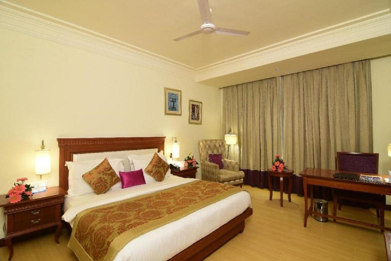 Chanakya Bnr Hotel 란치 외부 사진