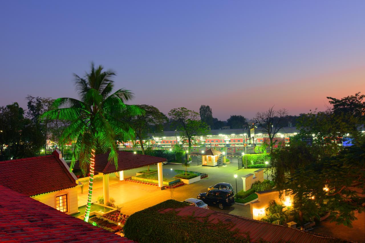 Chanakya Bnr Hotel 란치 외부 사진