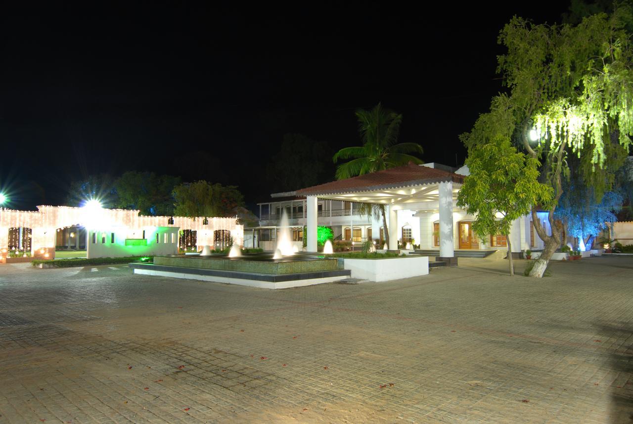 Chanakya Bnr Hotel 란치 외부 사진