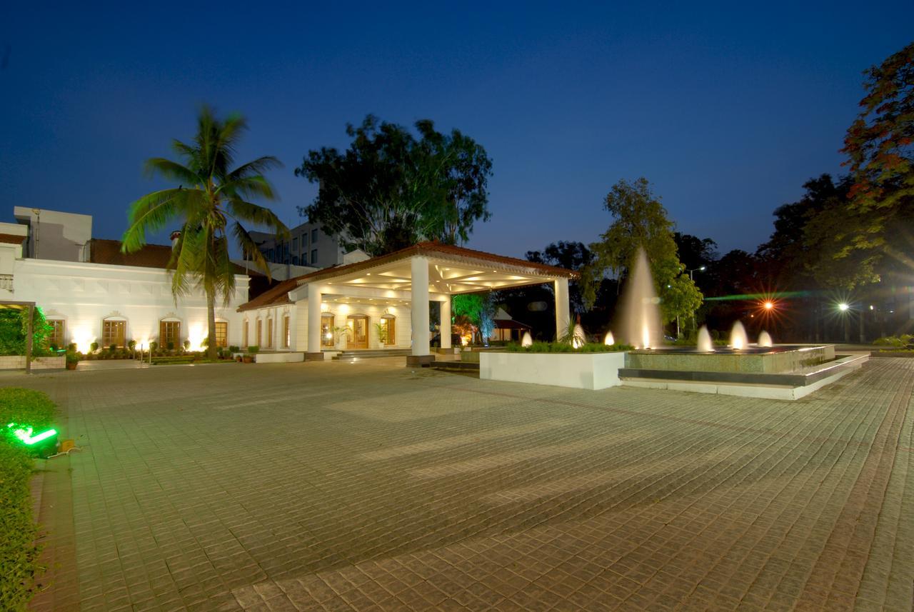 Chanakya Bnr Hotel 란치 외부 사진