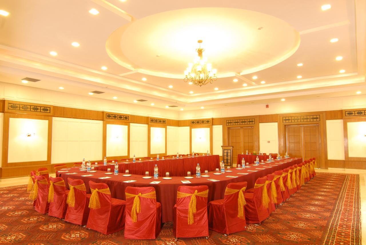 Chanakya Bnr Hotel 란치 외부 사진