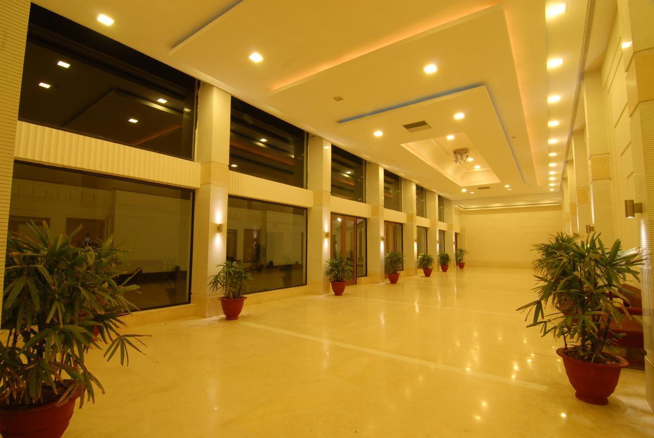 Chanakya Bnr Hotel 란치 외부 사진